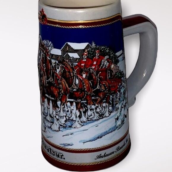 BUDWEISER® 1989 Stein “Hitch on a Winter's Evening”Holiday Beer Mug-Collectible - Picture 1 of 6